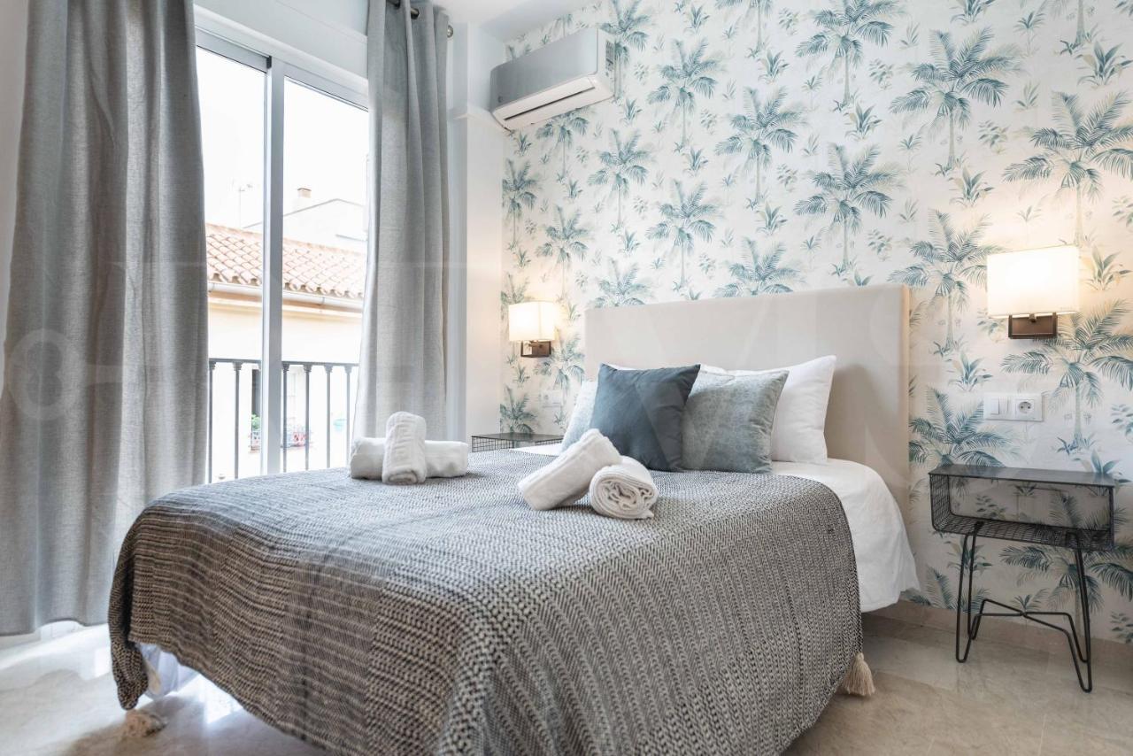 Lovely Duplex With Private Parking Near City Center By Rems Malaga Exterior photo